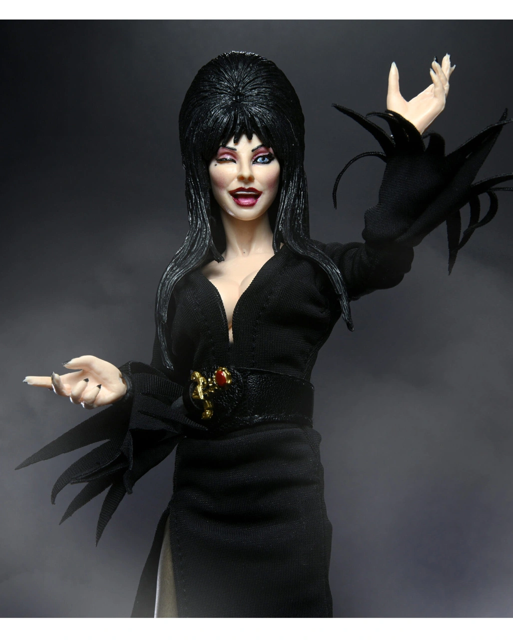 Elvira Mistress Of The Dark Actionfigur 20cm 8 Elvira Mistress Of The Dark Actionfigur 20cm – Bild 6