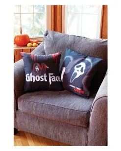 Ghost Face Bluttropfen Kissenhülle 45x45cm -Outlet-Horror-Shop ghost face bluttropfen kissenhuelle 45x45cm ghost face blood drop pillow case halloween wohnaccessoire 54201 3