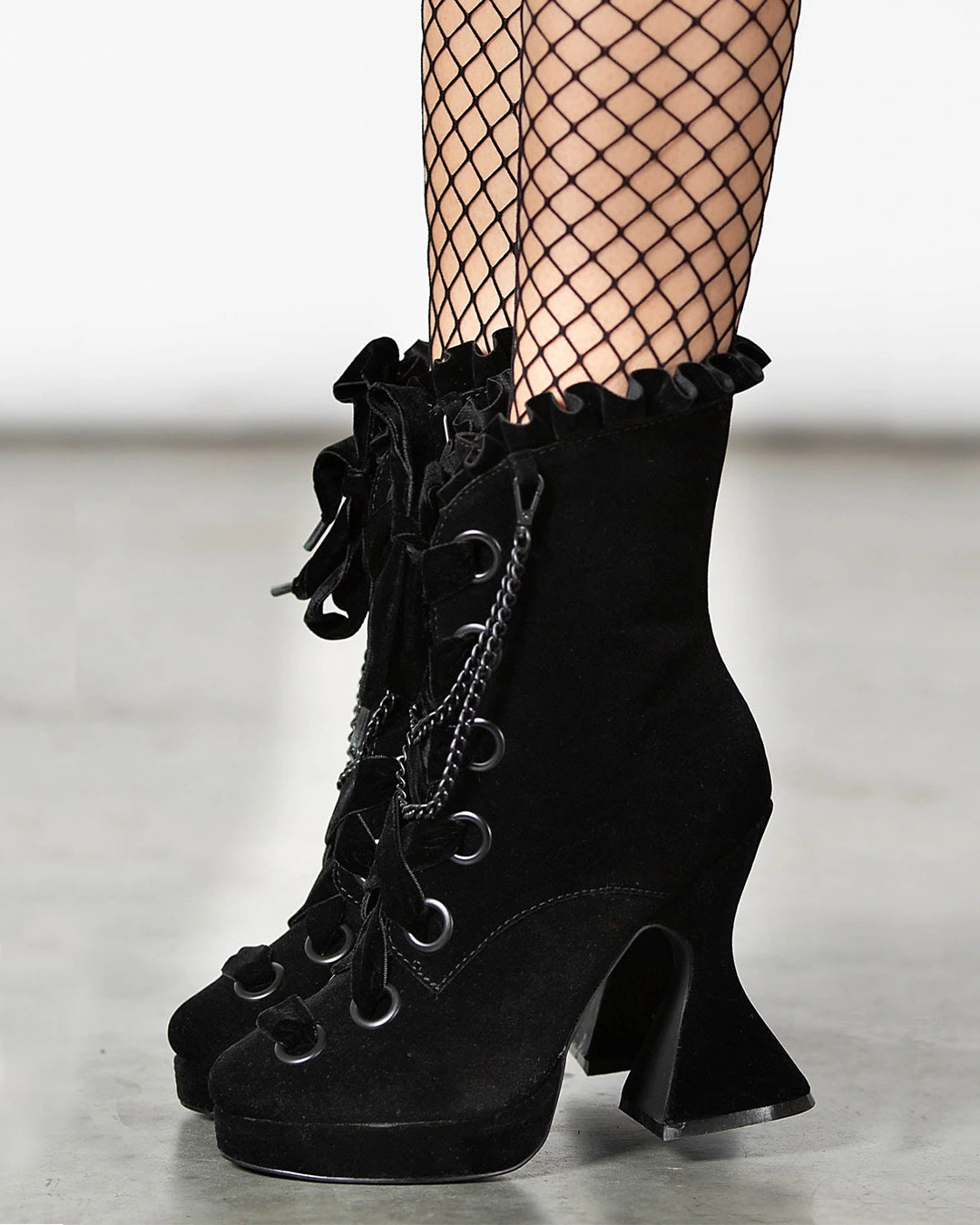 KILLSTAR Deadly Twin Stiefeletten 4 KILLSTAR Deadly Twin Stiefeletten – Bild 2