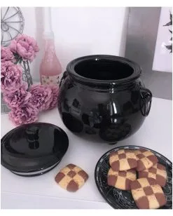 KILLSTAR Hexenkessel Keramik Keksdose 7 KILLSTAR Hexenkessel Keramik Keksdose -Outlet-Horror-Shop killstar hexenkessel keramik keksdose killstar cauldron cookie jar halloween tischdeko 51104 03