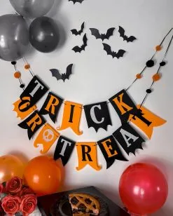 KILLSTAR Trick Or Treat Girlande 5 KILLSTAR Trick Or Treat Girlande -Outlet-Horror-Shop killstar trick or treat girlande killstar halloween dekoration gothic halloween dekoration halloween party zubehoer halloween accessoires online shoppen 53818