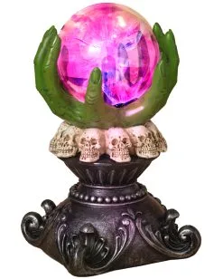 Leuchtende Wahrsagekugel In Hexenhänden