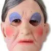 Oma Maske Berta