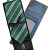 Harry Potter Slytherin Krawatte Mit Pin 1 Harry Potter Slytherin Krawatte Mit Pin -Outlet-Horror-Shop slytherin krawatte mit pin harry potter krawatte in geschenkbox slytherin fan artikel 29527