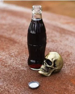 Crack One Open Totenkopf Flaschenöffner 8 Crack One Open Totenkopf Flaschenöffner -Outlet-Horror-Shop totenkopf flaschenoeffner totenschaedel flaschenoeffner skull bottle opener halloween homeware 54164 03